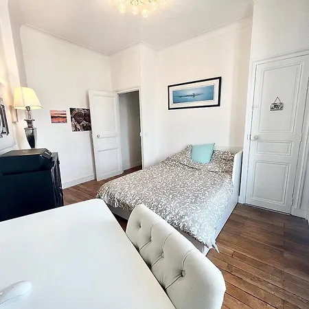 Superbe Et Lumineux Attique Apartmán *